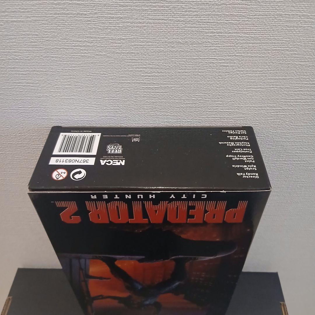 NECAネカ　アルティメットシティハンタープレデター未開封