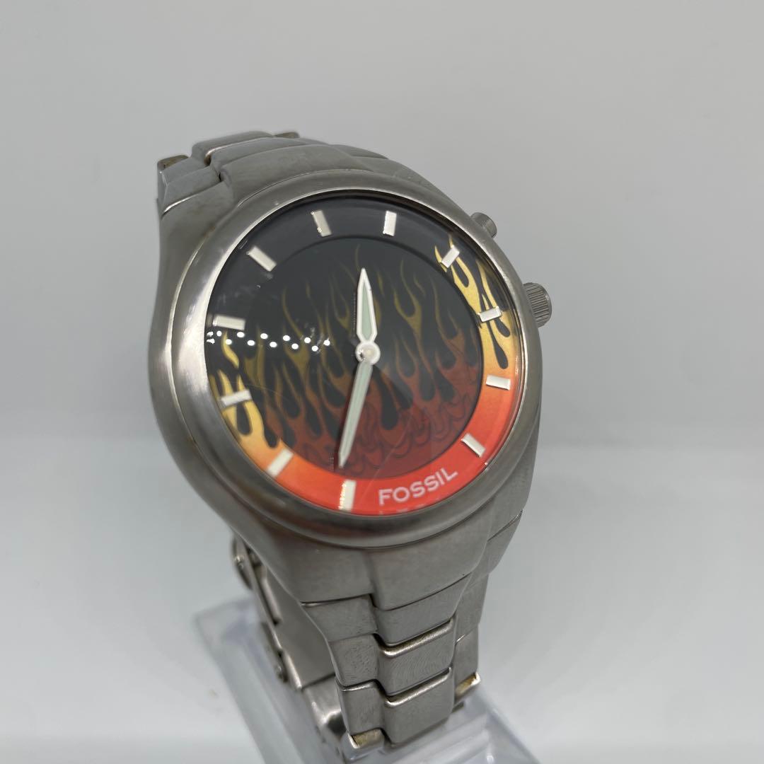 Fossil big tic 00s Red Flame watch - メルカリ
