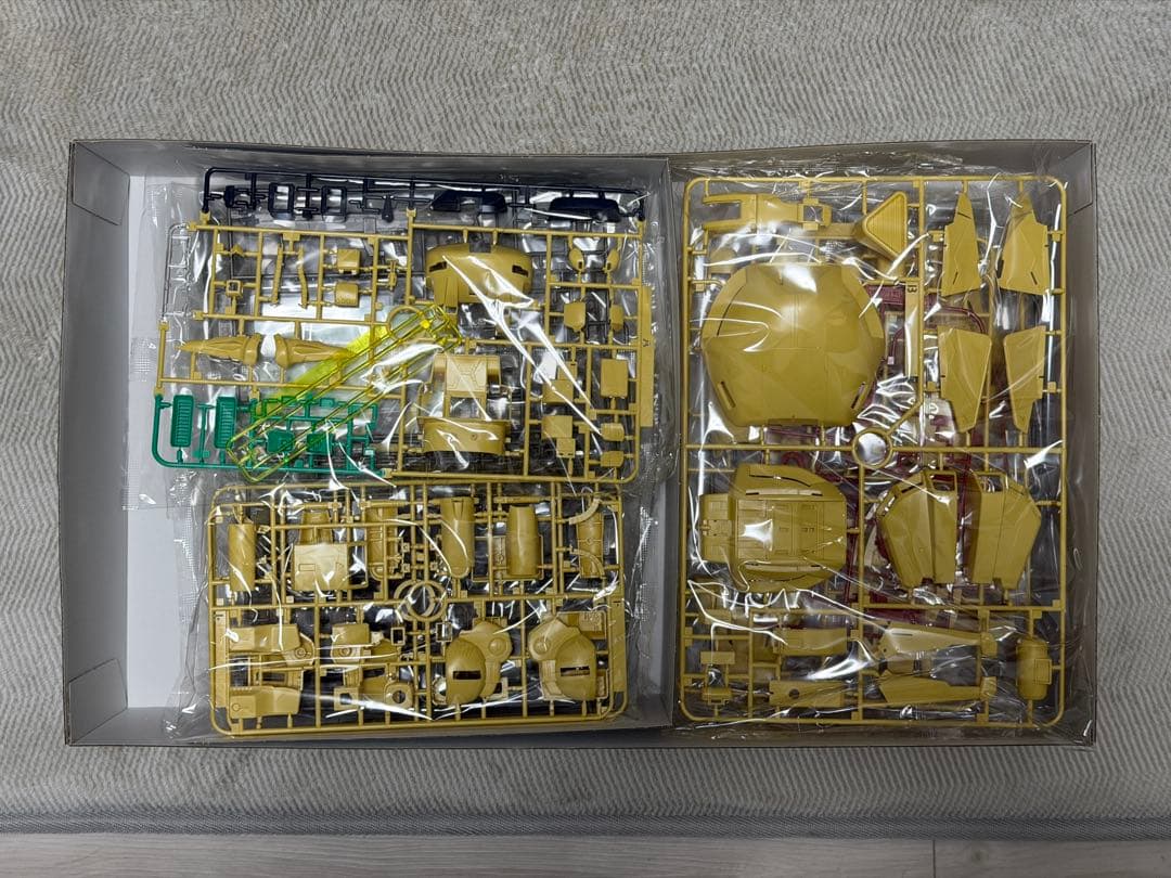 BANDAI MG 1/100 PMX-003 THE-O ジ・O ガンプラ