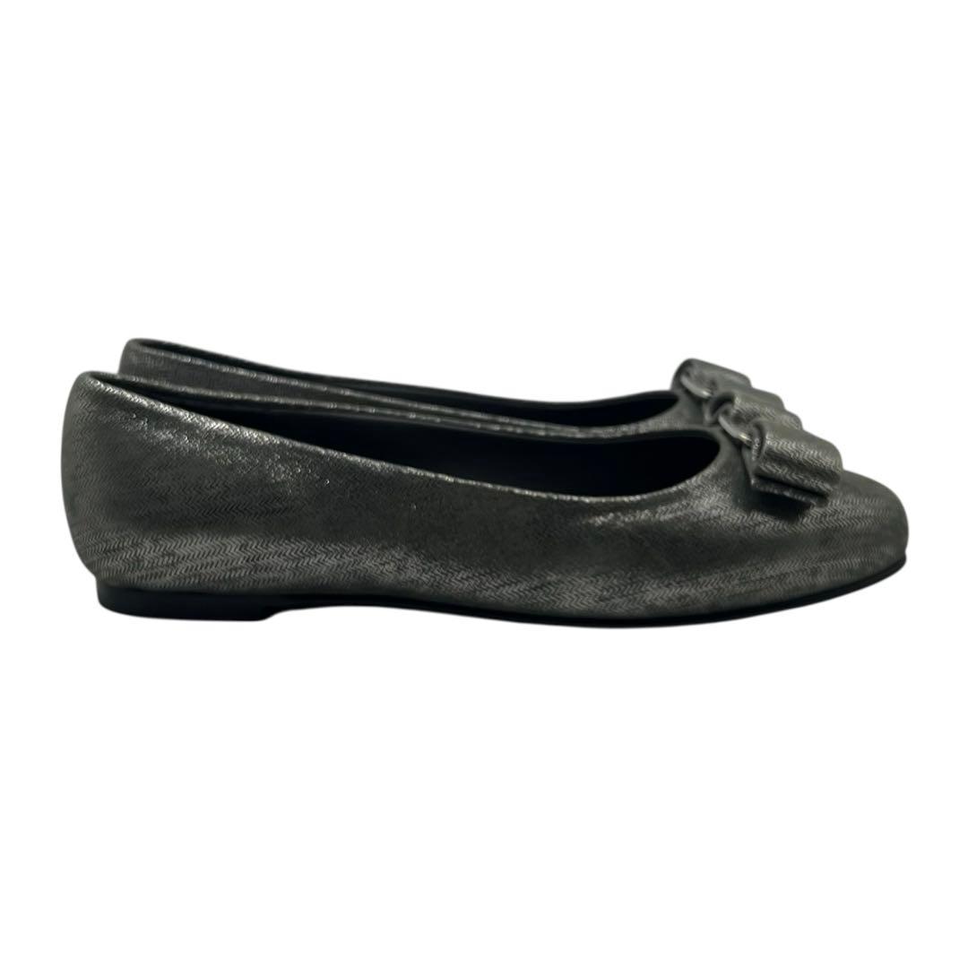 【極美品】Ferragamo⭐︎パンプス⭐︎22.5cm⭐︎シルバー⭐︎ほぼ未使用