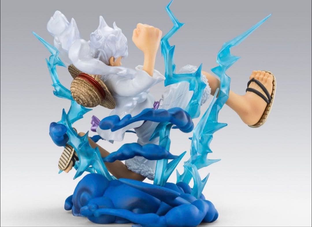 フィギュアーツZERO ギア５ “巨人”LIMITED COLOR Ver.