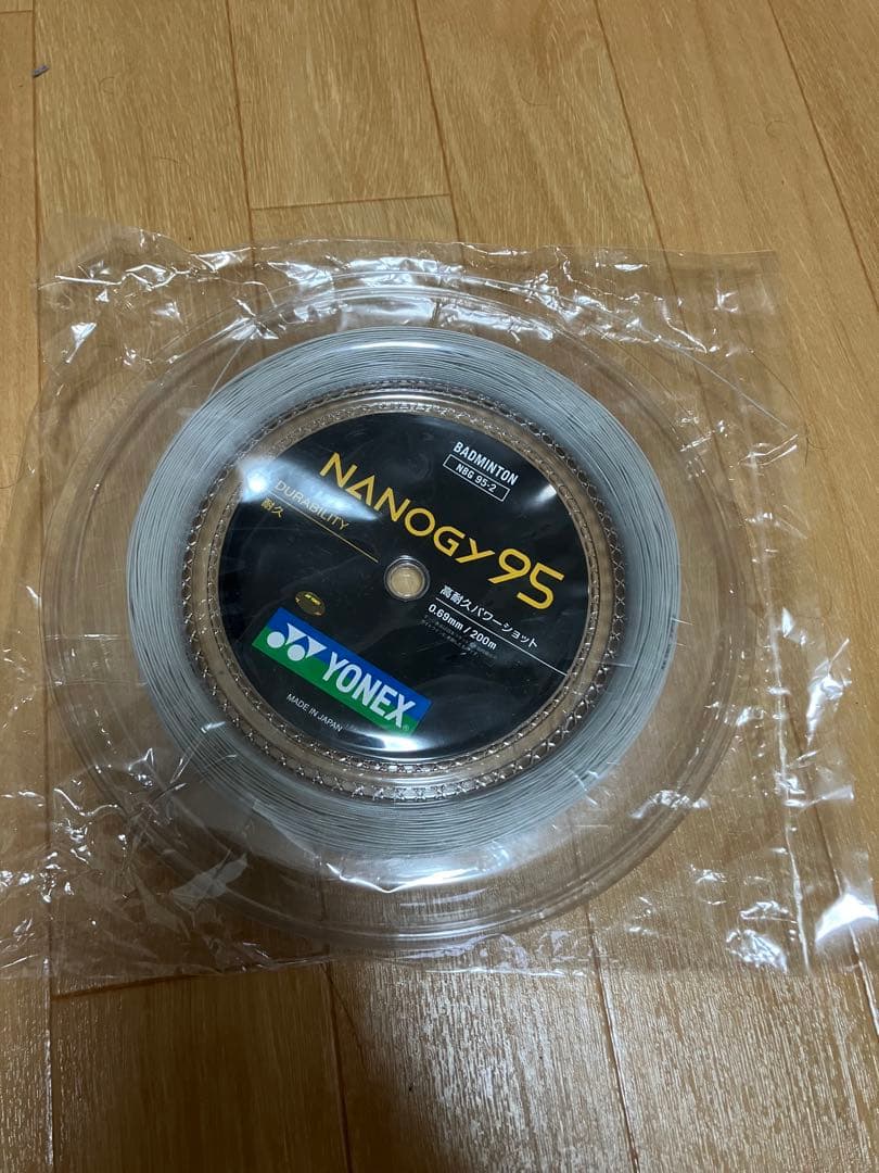 YONEX NANOGY 95 バドミントンガット 200m 0.69mm