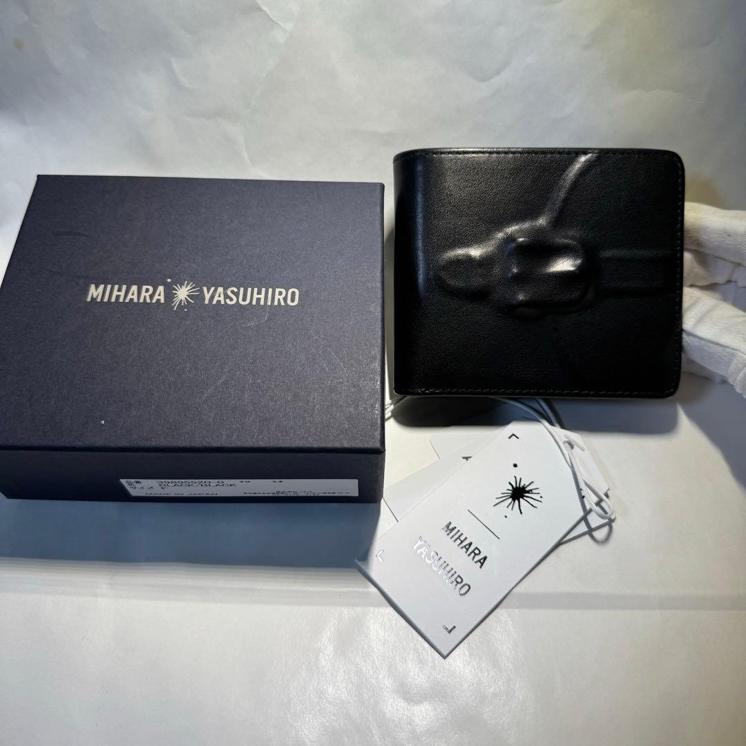 メゾンミハラヤスヒロ 炙り出し二つ折り財布 BLACK - メルカリ
