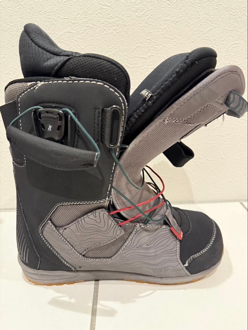 スノーボード DEELUXE DEEMON 27.5cm