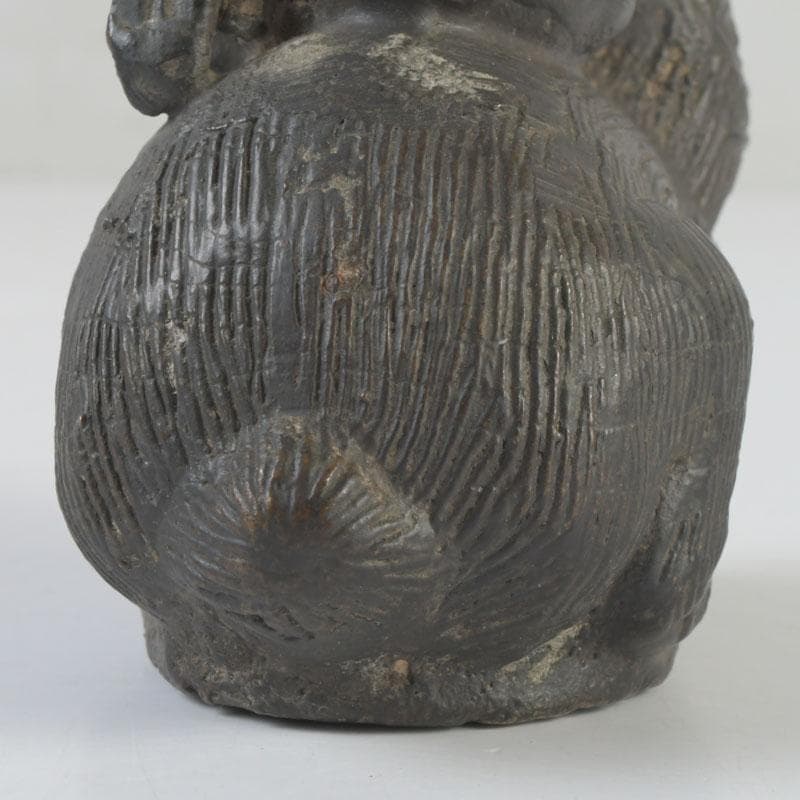 仏教美術 古銅 チベット仏 兎に観音像 仏像 置物 C 9867 - メルカリ