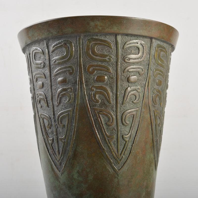 松華堂 古銅青銅 杵型 饕餮文花瓶 花器 共箱 N 6389 - メルカリ