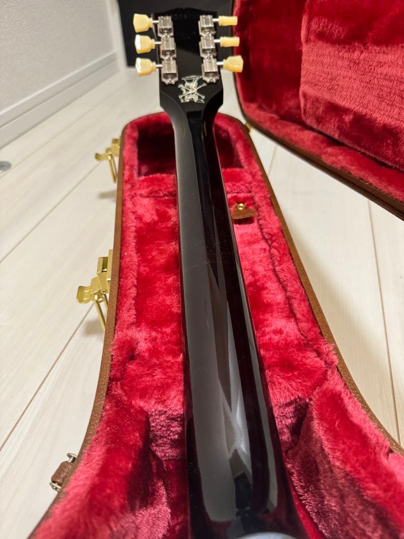 ギター Slash \"Victoria\" Les Paul Standard
