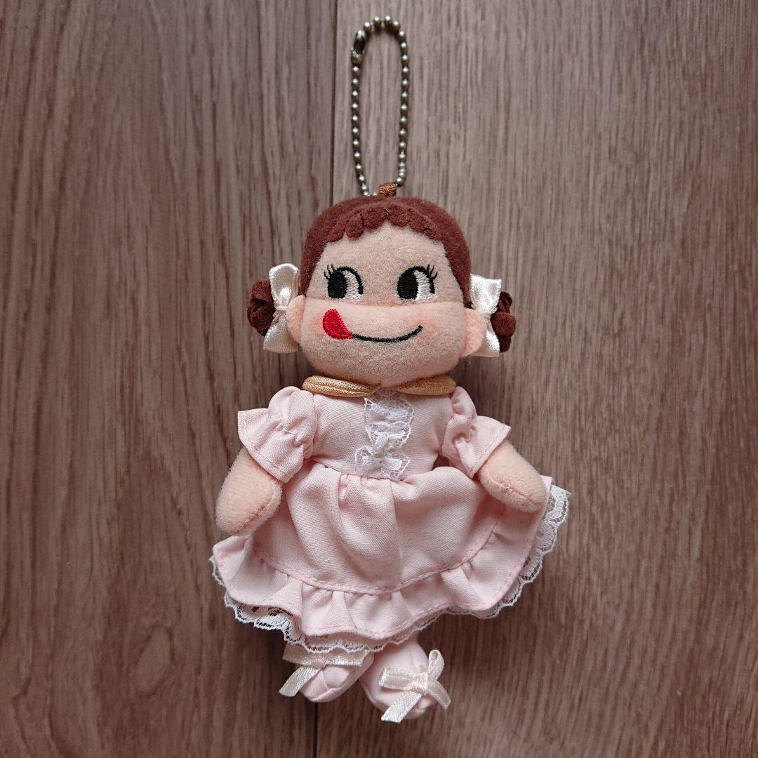 レア品 不二家 ペコちゃん ぬいぐるみ キーホルダー ボールチェーンストラップ 不二家（FUJIYA） 公式 ペコちゃん コイルチェーン ぬいぐるみ