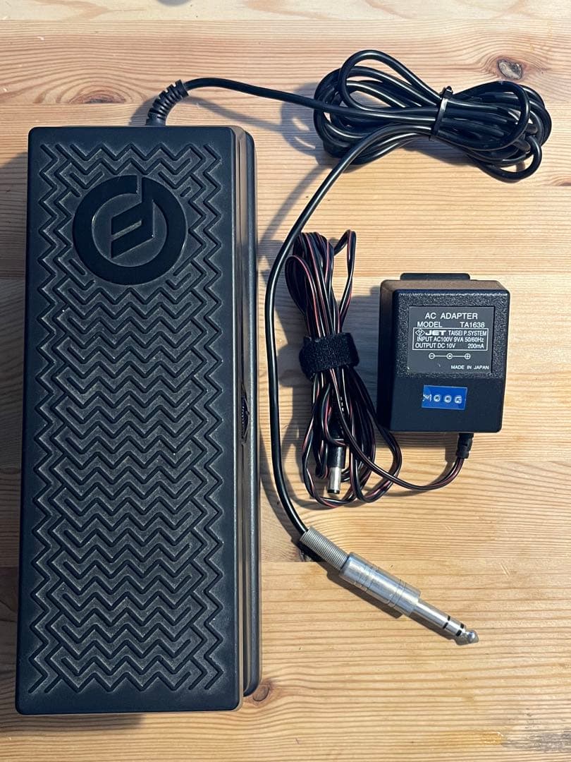 ギター moogerfooger MF-101 Lowpass Filter + EP2