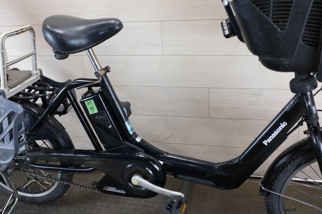 ほ*り様 良品パナソニック ギュット　　20インチ　3段　8.9Ah（5点灯）充