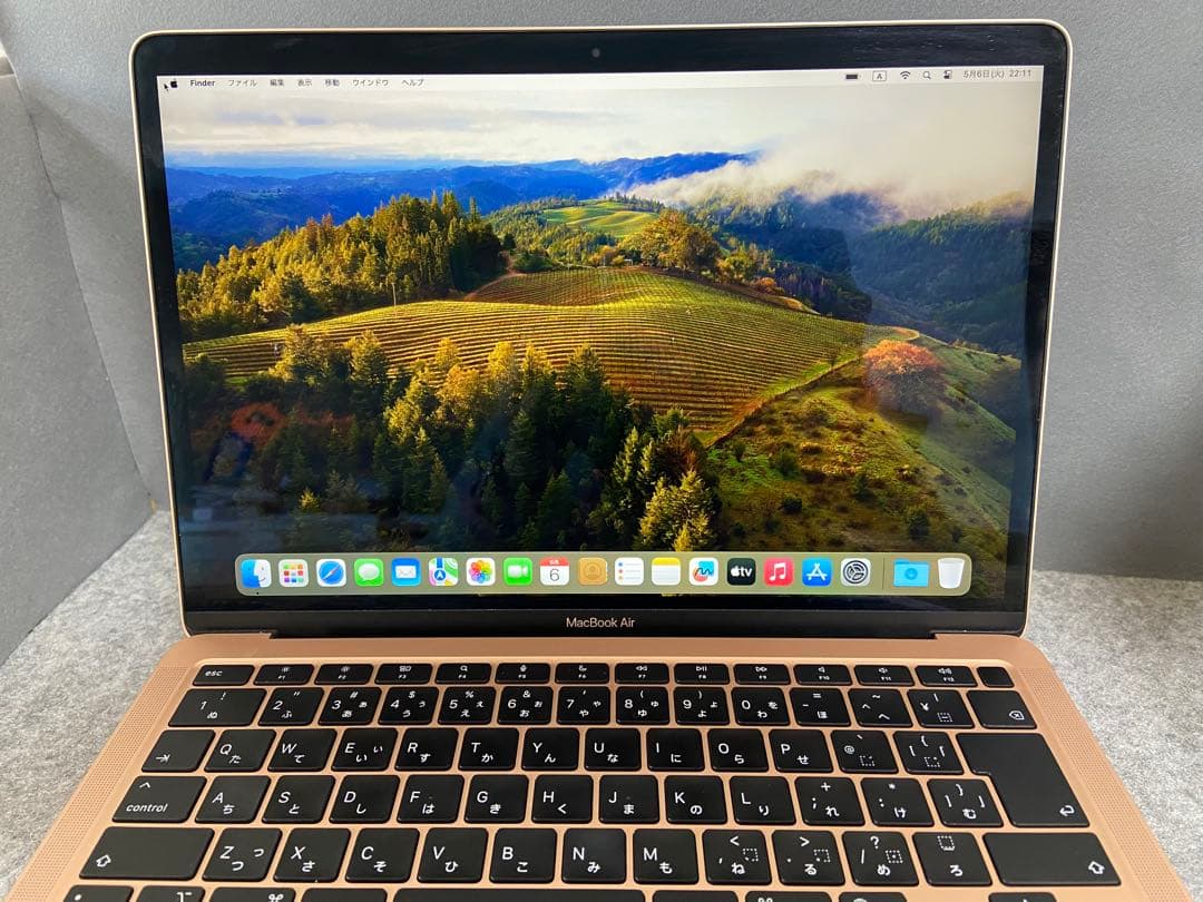 美品 MacBook Air 2020 256GB SSD M1 8G Amazon.co.jp: 【整備済み品】 Apple MacBook Air M1 2020(13インチAir