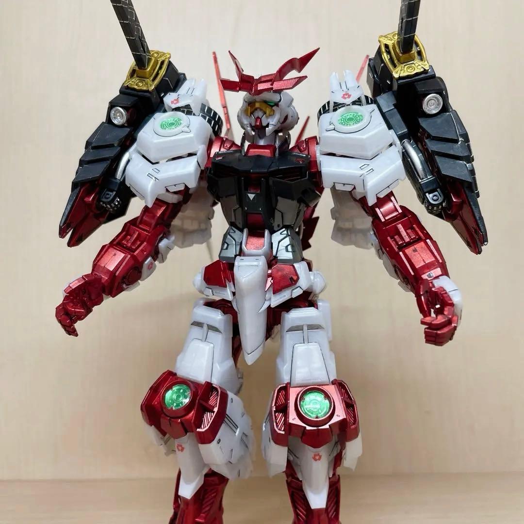 MG 1/100 ガンダムベース限定　戦国アストレイ頑駄無［メタリック］ MG 1/100 ガンダムベース限定 戦国アストレイ頑駄無 [メタリック
