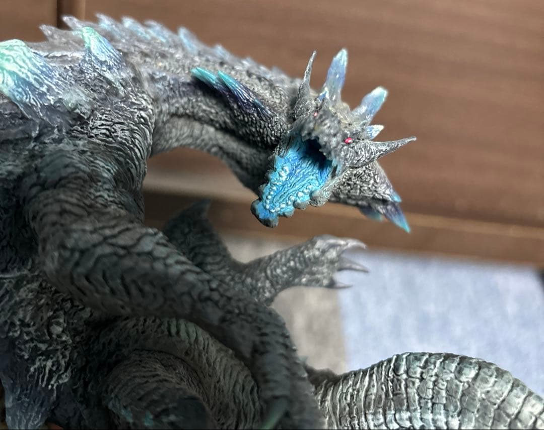 モンスターハンタークリエイターズモデル　ラギアクルス希少種　モンハン部限定　美品