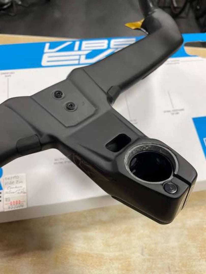 新品プロ(PRO)VIBE EVO Carbon 125mm/42cm グリップ - メルカリ