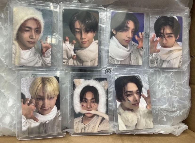 ENHYPEN yizhiyu 一直娱 冬トレカ 7枚セット - メルカリ