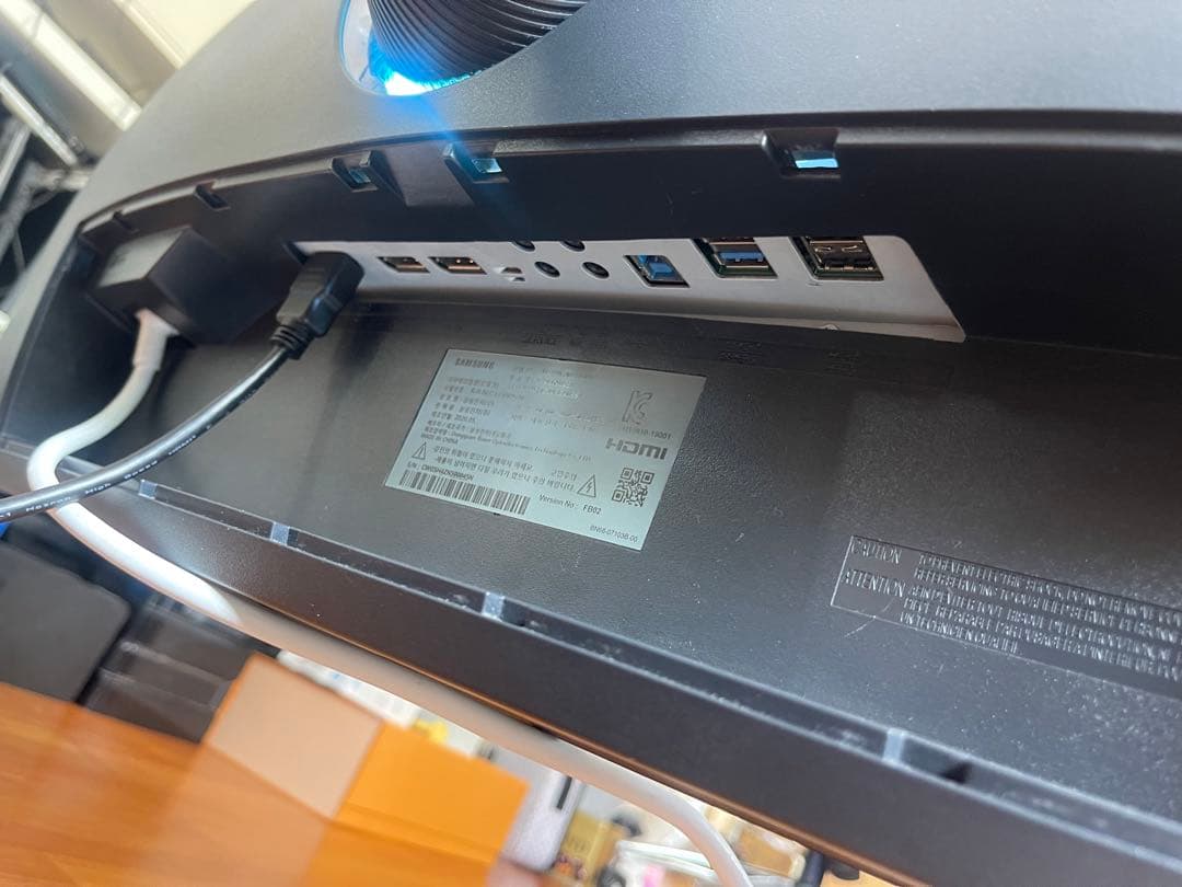 samsung 49C49RG90SSK 5k 曲面 モニター 2020年製 - メルカリ