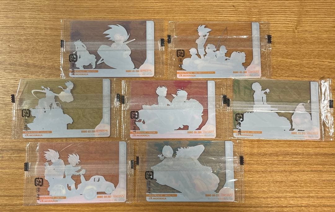 【新品未開封】ドラゴンボール森永ウエハースカード メカニカルコレクション