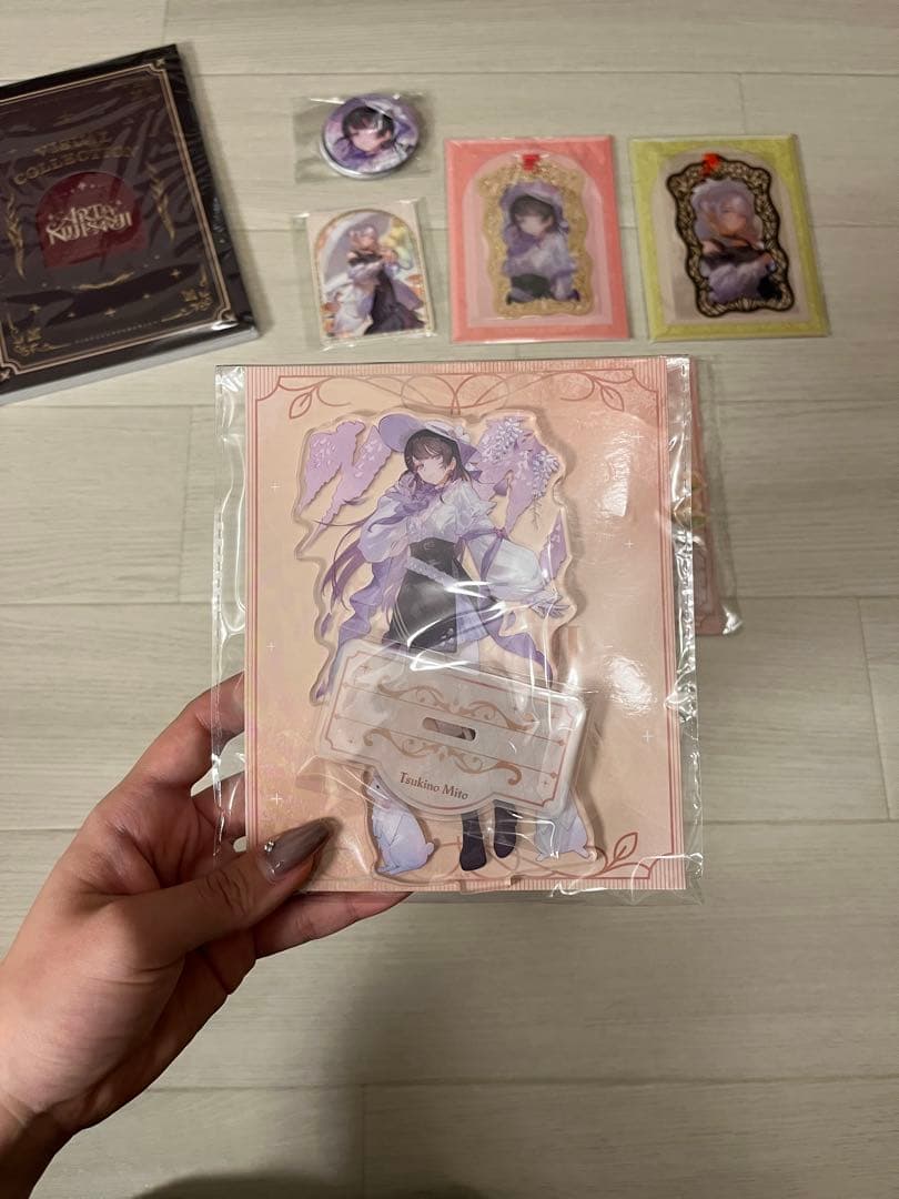 ART OF NIJISANJI グッズ 樋口楓、月ノ美兎