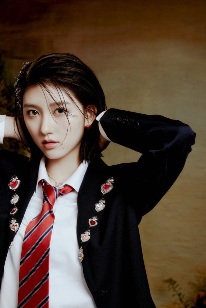 IVE LOVE DIVE コンカ 直筆 サイン入り チェキ ポラロイド ガウル