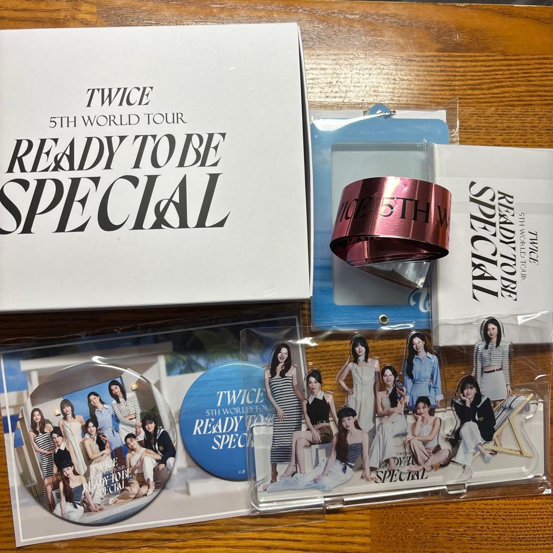 TWICE Ready to be special アップグレード特典 銀テつき - メルカリ