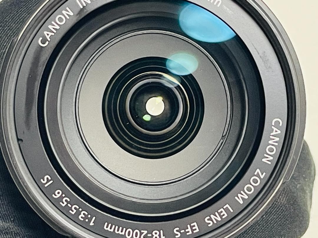 ⭐美品⭐キヤノン CANON EF-S 18-200mm F3.5-5.6 IS
