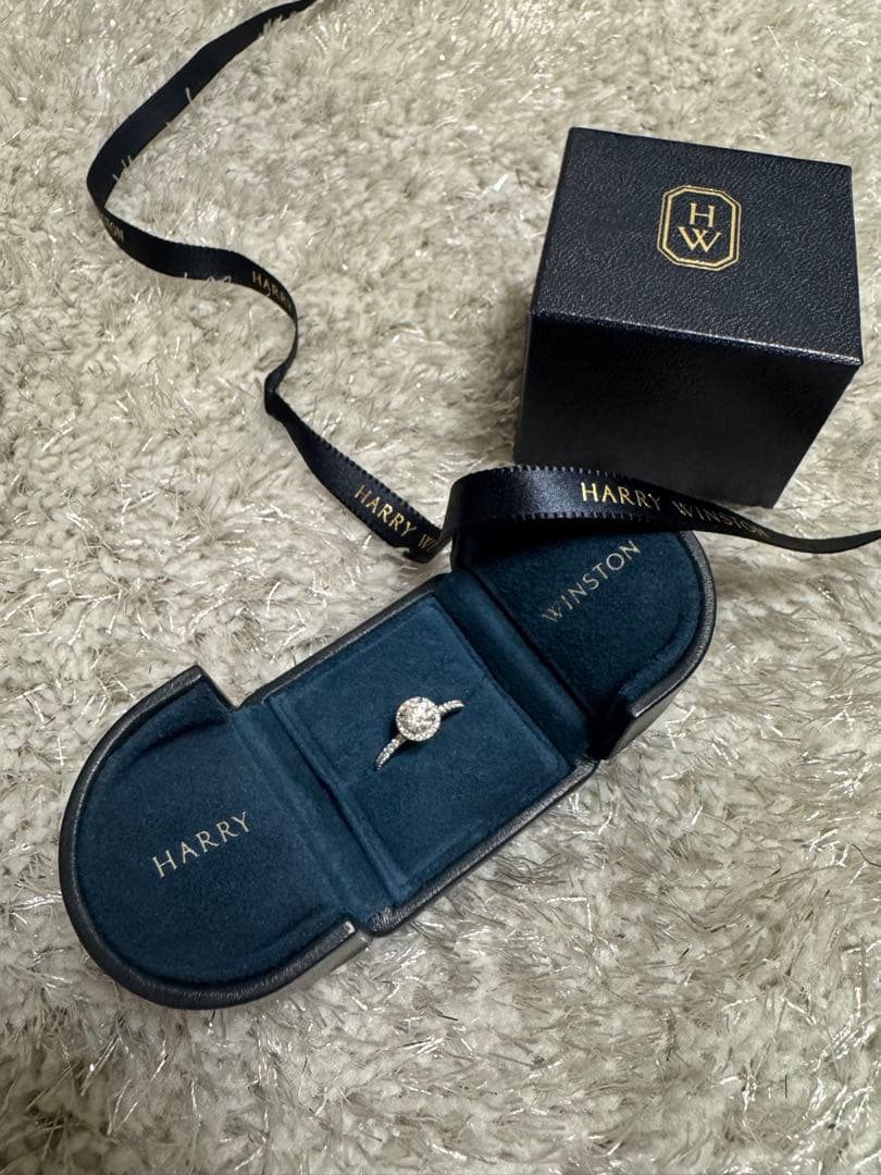 【美品】HARRY WINSTON ラウンドカットマイクロパヴェリング ラウンドカット・マイクロパヴェ・エンゲージメントリング｜ハリー