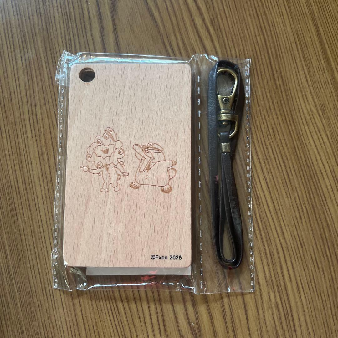 万博ICOCAパスケース - メルカリ