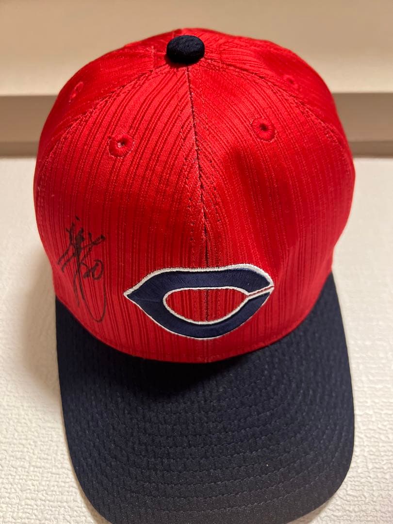 広島東洋カープ永川勝浩選手直筆サイン入り球団支給キャップ本人サイズ　赤道直火 広島東洋カープ永川勝浩選手直筆サイン入り球団支給キャップ本人サイズ