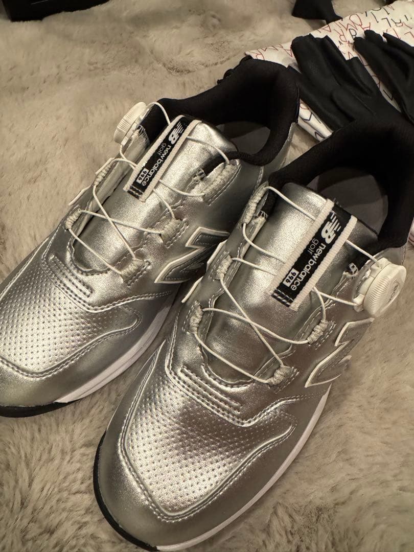 《新品》希少 ニューバランス WGBS996Z ゴルフシューズ BOA シルバー