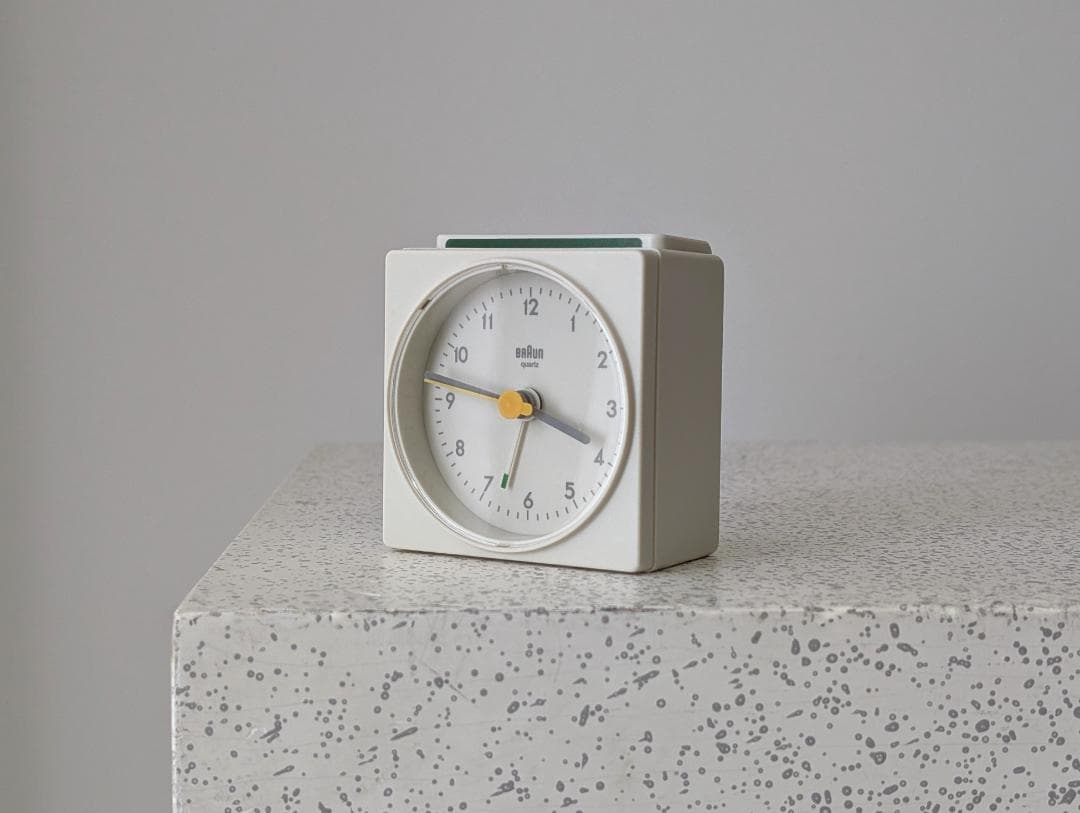 80s ビンテージ BRAUN AB1 4746 アラームクロック 希少 オフ白 - メルカリ