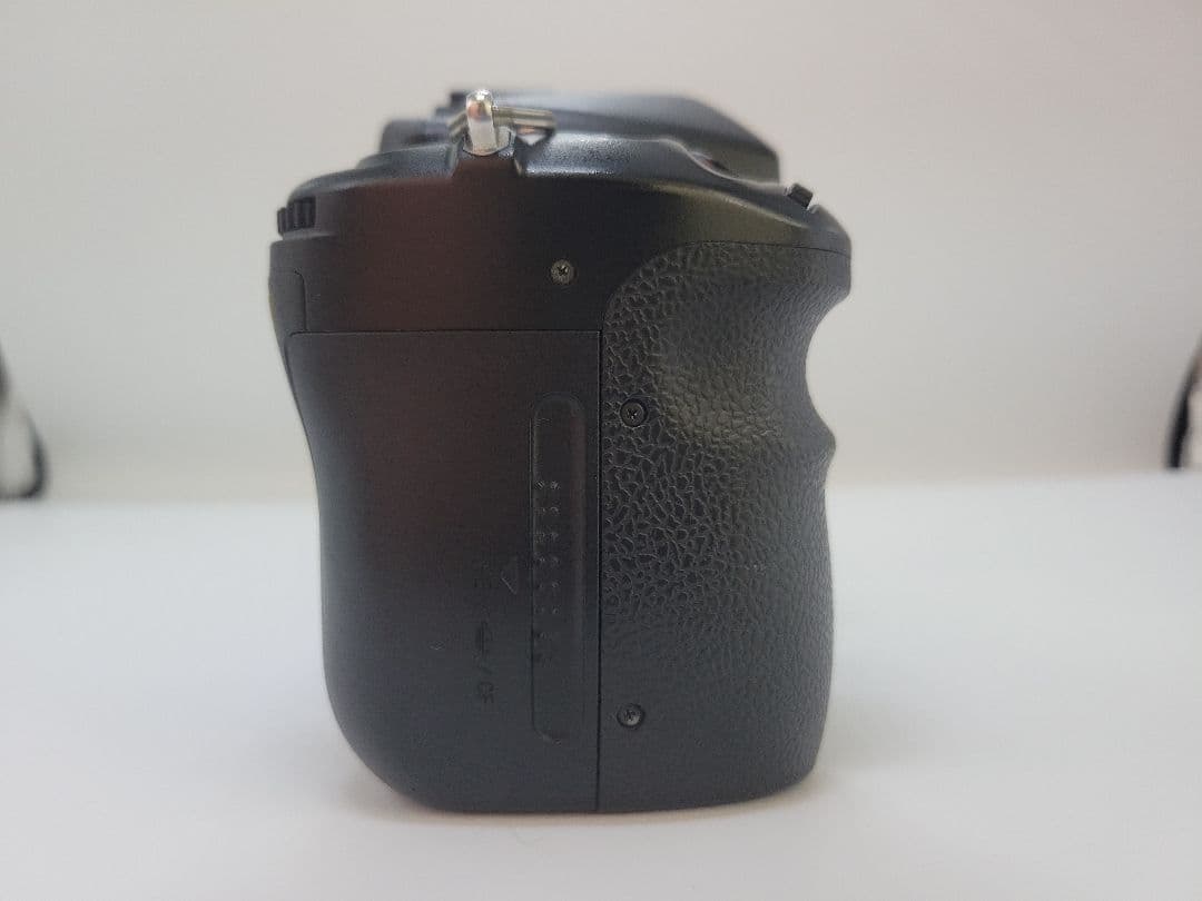 SONY α900 フルサイズ一眼レフ ボディ 動作確認済み 純正バッテリー付