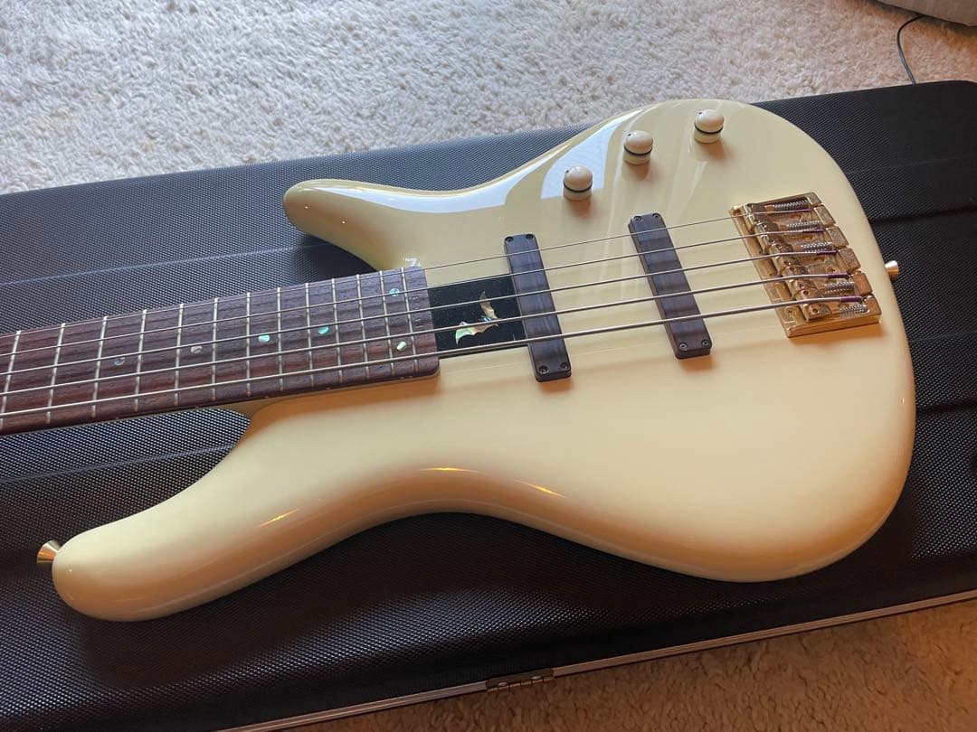 ホセリさん専用！Sugi nb5 5弦ベース - メルカリ