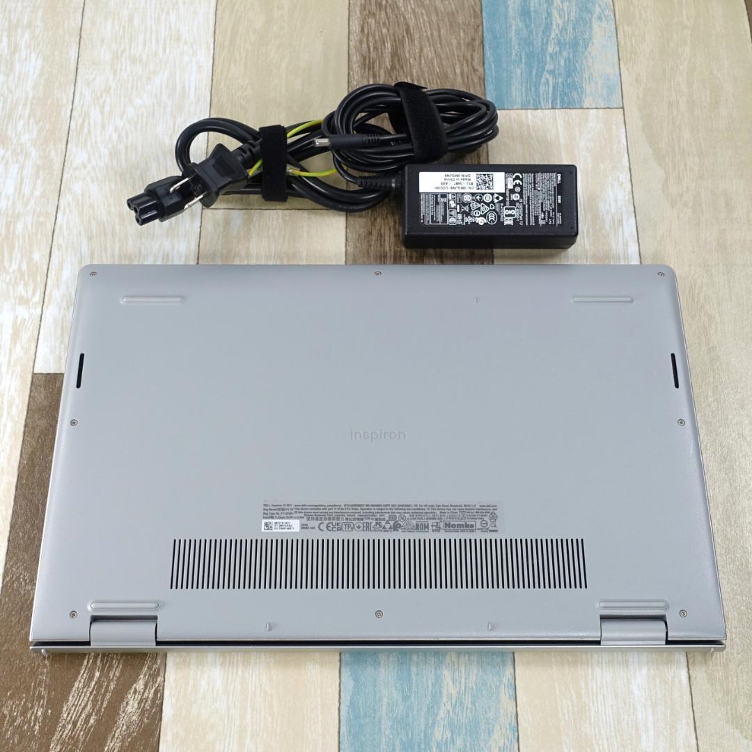 極美品の神速仕様✨１１世代コアｉ３に超高速ＳＳＤ＆大容量メモリ搭載✨フルＨＤ液晶