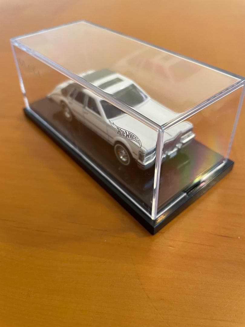 GUCCI Cadillac Seville ホットウィール世界限定5000台