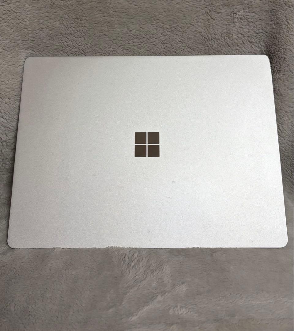 Microsoft Surface Laptop Go シルバー ノートパソコン Amazon.com: Microsoft Surface Laptop Go 12.4