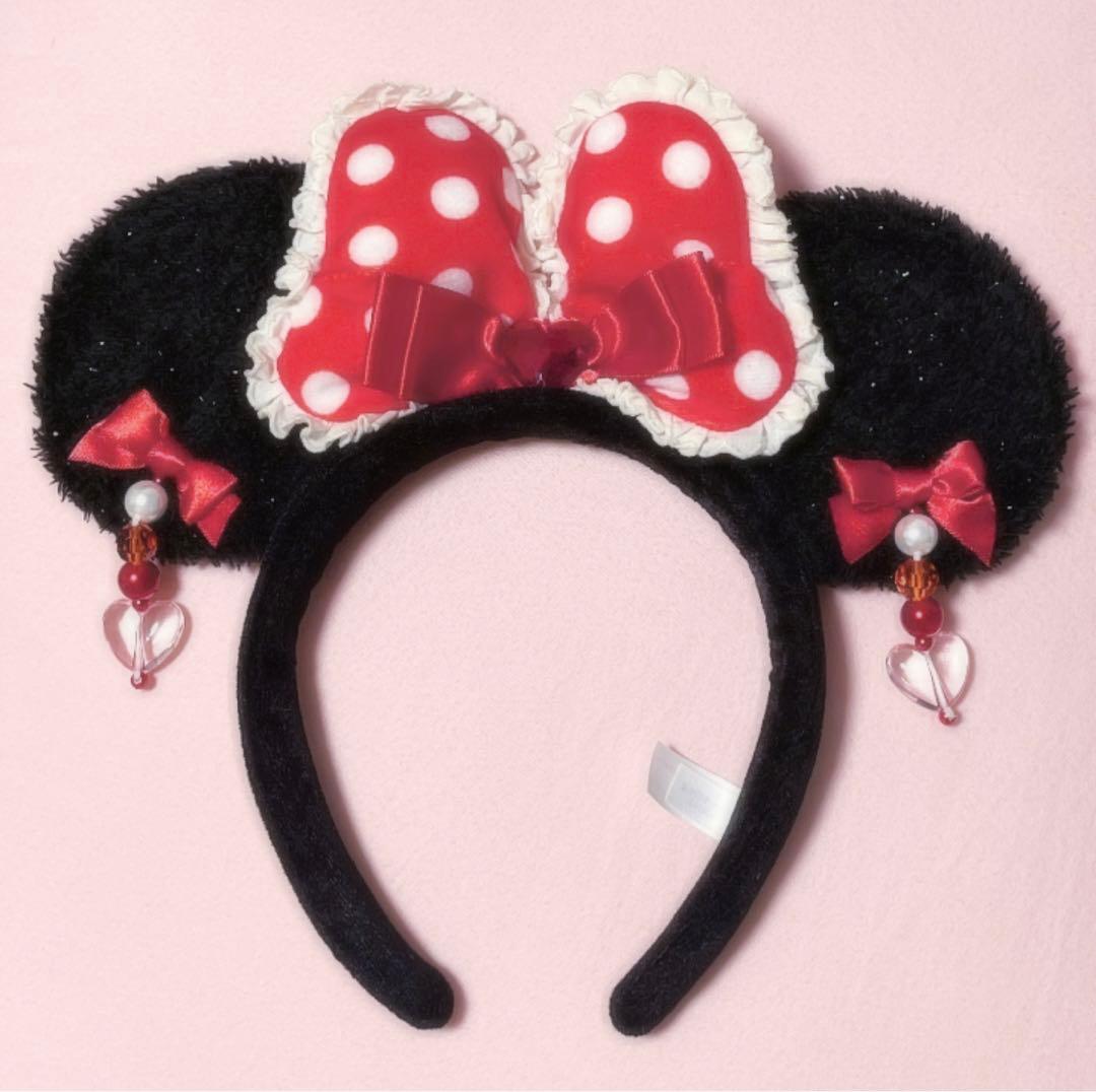 ミニー イヤリング付きカチューシャ 赤 水玉 リボン - メルカリ