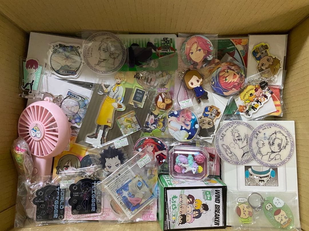 アニメグッズ ノンジャンル 雑貨　大量　まとめ売り　小物　他　詰め合わせ 120
