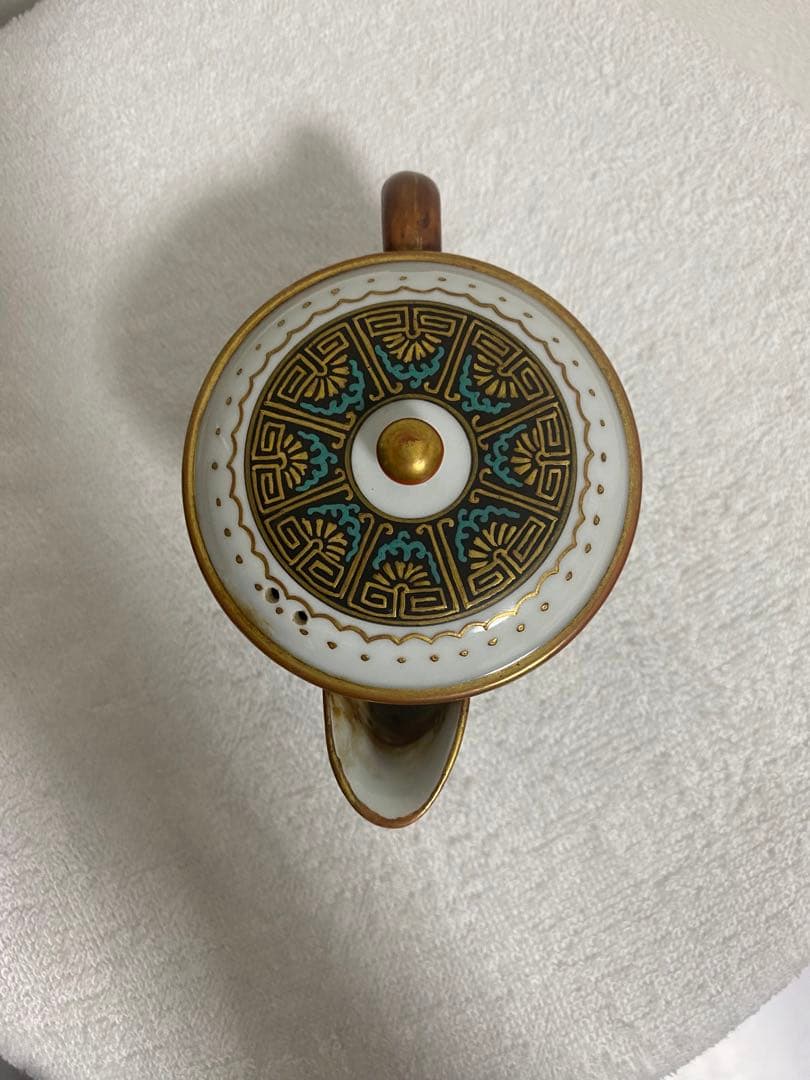 九谷焼 盛山作 錦襴手 急須 青粒金彩 骨董 古九谷 - メルカリ