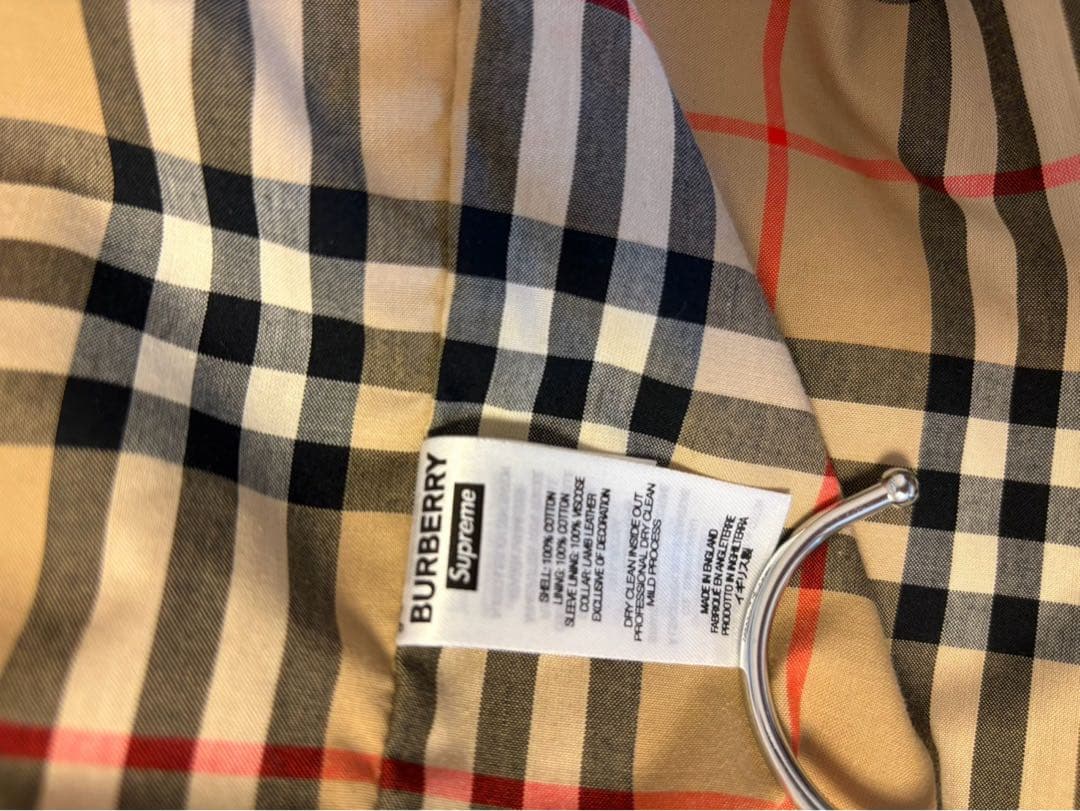 M*読様 Supreme / Burberry Leather Collar T - メルカリ