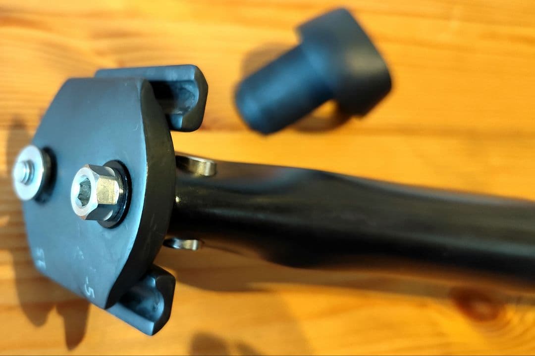 ジャイアント Contact SLR D-Fuse シートポスト - パーツ超 安い