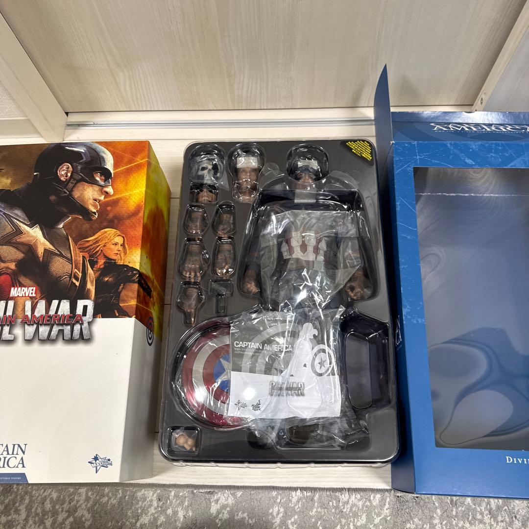 ホットトイズ　MARVEL キャプテン・アメリカ フィギュア