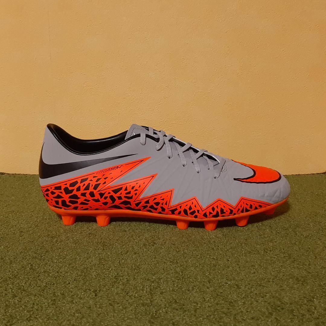 新品 サッカースパイク ナイキ ハイパーヴェノム 廃盤 激レア 27.0cm