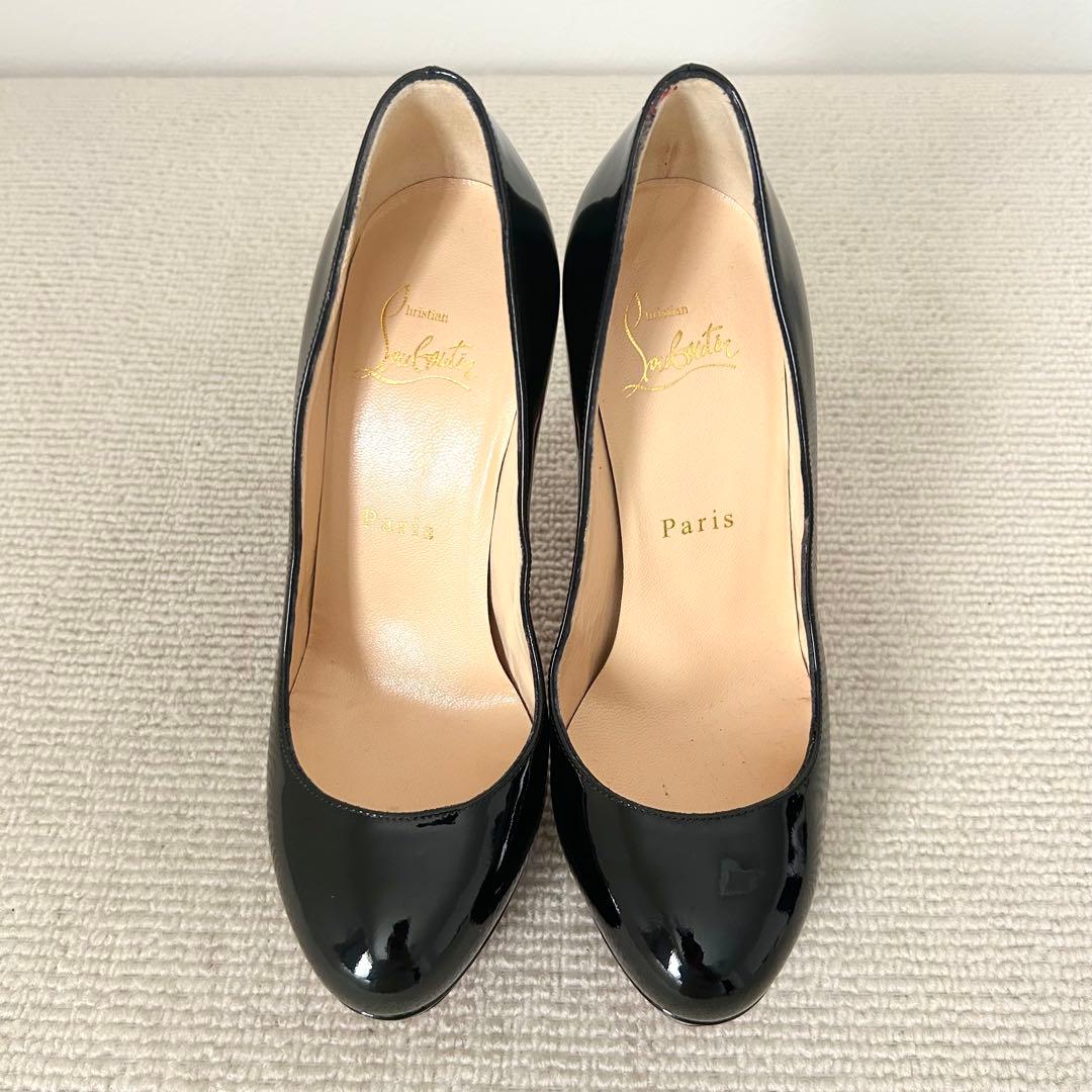 クリスチャン ルブタン パンプス エナメル 黒 22.5cm