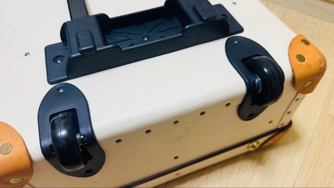 ホイール交換済】グローブトロッター 18インチ