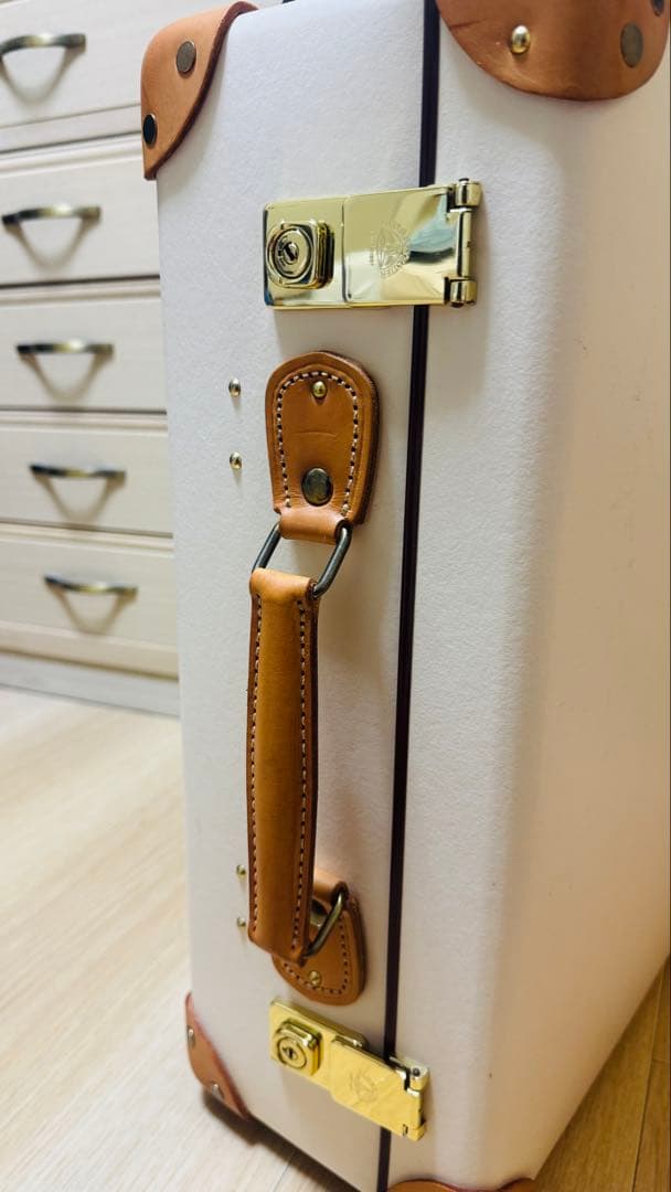 ホイール交換済】グローブトロッター 18インチ