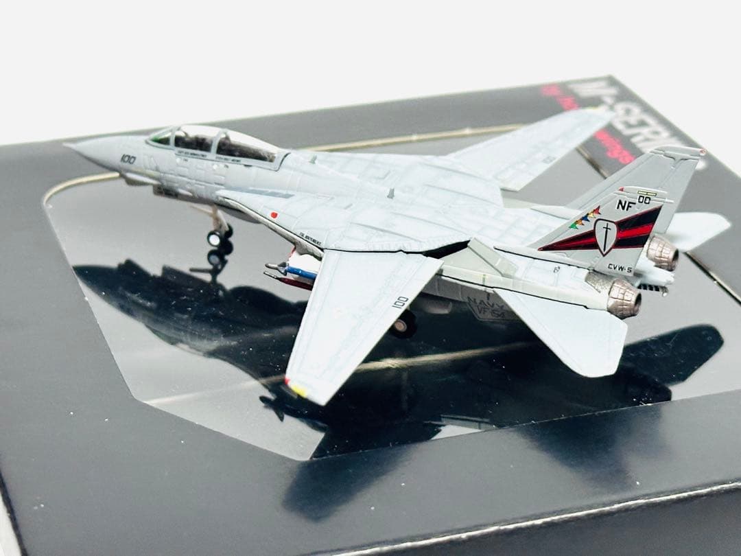 hogan 1/200 F-14A VF-154 ブラックナイツ CV-62 - メルカリ
