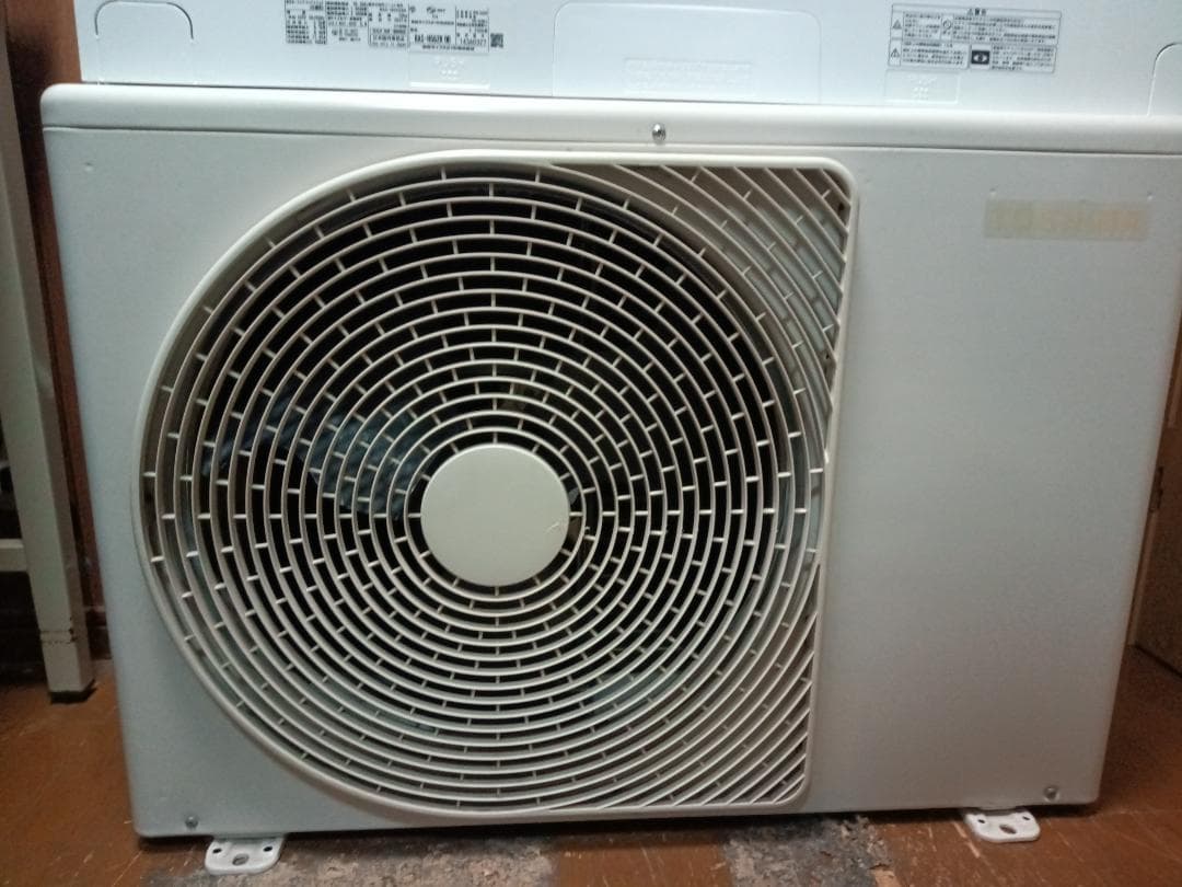 取付工事無料！取外し工事無料！配送込み！保証付！超大型18畳用！機能満載♪