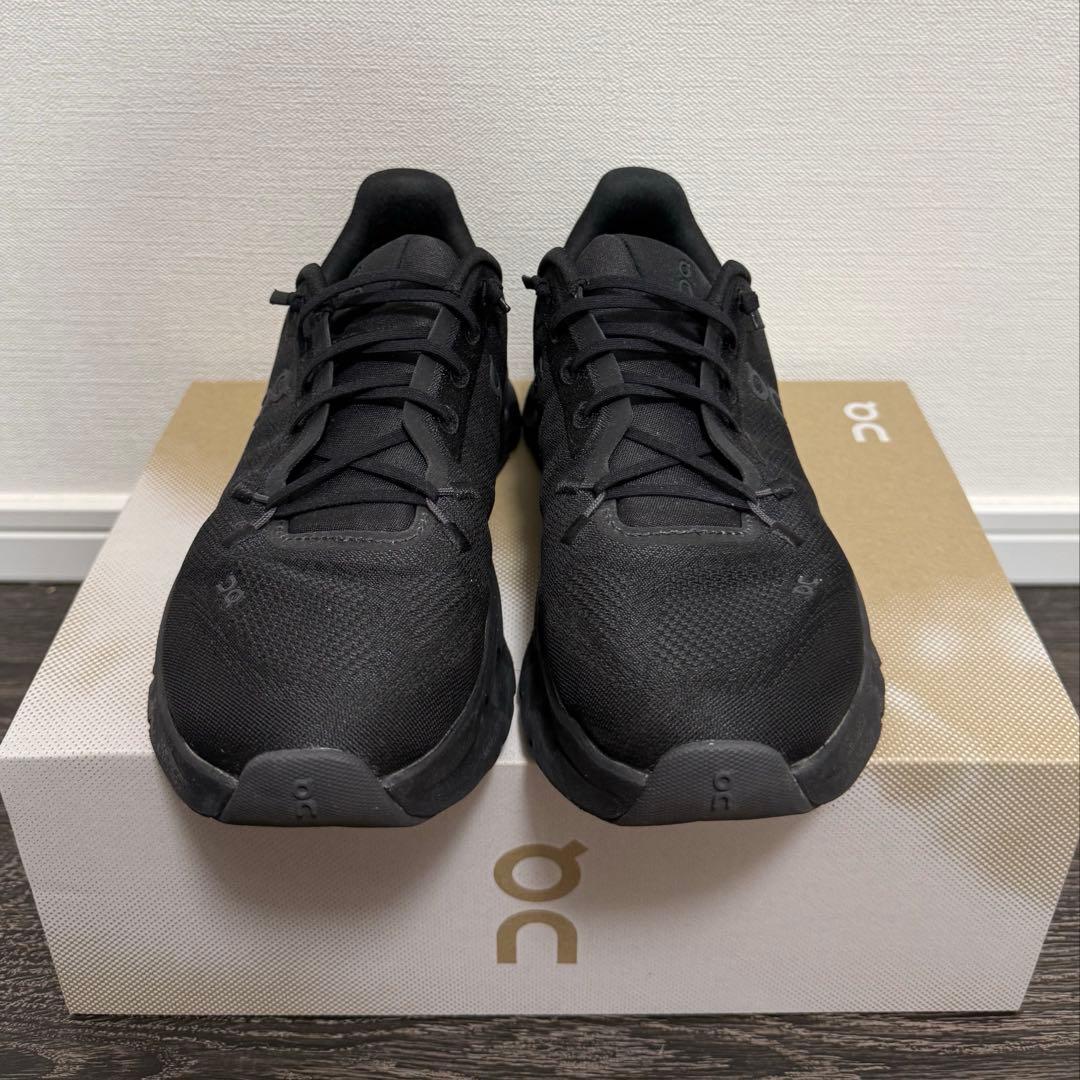 【美品】on Cloudtilt 22.5cm ブラック