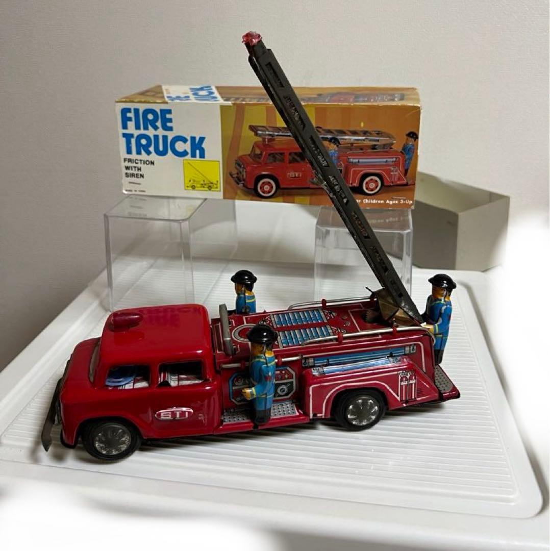 ブリキのおもちゃ（消防車　はしご車）