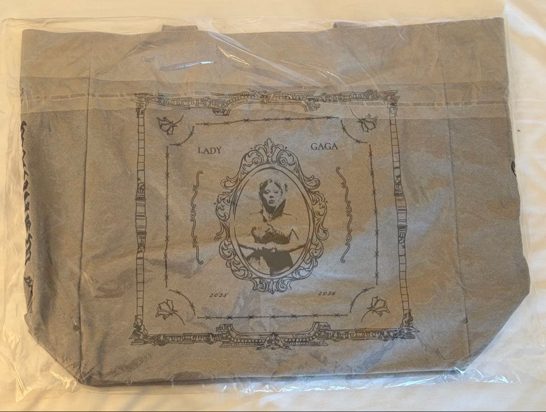 【新品】Lady Gaga OPERA HAUS TOTE（GRAY）